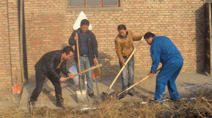 新疆分公司基地建設(shè)開(kāi)工