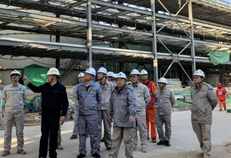 周鴻到中煤榆林項(xiàng)目督導(dǎo)“大干四季度”會(huì)戰(zhàn)工作